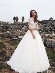 Свадебное платье Garnet. Силуэт Пышное, А-силуэт. Цвет Белый / Молочный. Вид 1