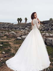 Свадебное платье Garnet. Силуэт Пышное, А-силуэт. Цвет Белый / Молочный. Вид 2