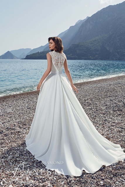 Свадебное платье Diamond. Силуэт А-силуэт. Цвет Белый / Молочный. Вид 2