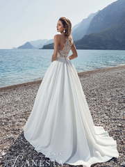 Свадебное платье Onyx. Силуэт А-силуэт. Цвет Белый / Молочный. Вид 2