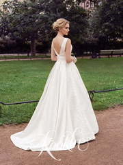 Свадебное платье Vita. Силуэт А-силуэт. Цвет Белый / Молочный. Вид 2