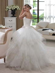 Свадебное платье 672. Силуэт Пышное, А-силуэт. Цвет Белый / Молочный. Вид 2