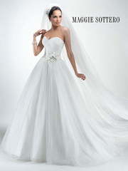 Свадебное платье Britney. Силуэт Пышное, А-силуэт. Цвет Белый / Молочный. Вид 1