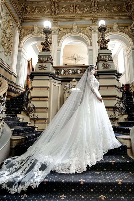 Свадебное платье Amira. Силуэт А-силуэт. Цвет Белый / Молочный. Вид 3