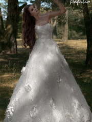 Свадебное платье Паутинка. Силуэт Пышное, А-силуэт. Цвет Белый / Молочный. Вид 1