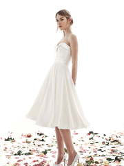 Свадебное платье Melani. Силуэт А-силуэт. Цвет Белый / Молочный. Вид 1