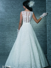 Свадебное платье 1228. Силуэт А-силуэт. Цвет Белый / Молочный. Вид 2