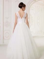 Свадебное платье Пальмира 2. Силуэт Пышное, А-силуэт. Цвет Белый / Молочный. Вид 2