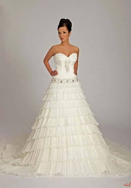 Свадебное платье 70075. Силуэт А-силуэт. Цвет Белый / Молочный. Вид 1