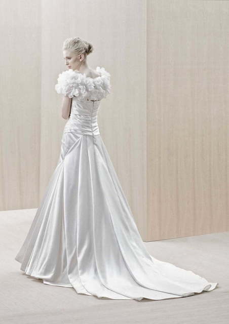 Свадебное платье Epinal. Силуэт А-силуэт. Цвет Белый / Молочный. Вид 2