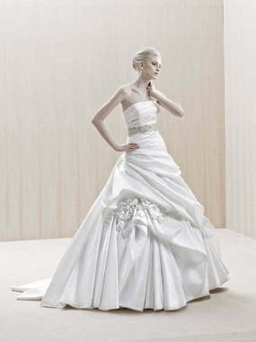 Свадебное платье Ekati. Силуэт А-силуэт. Цвет Белый / Молочный. Вид 1