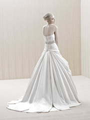 Свадебное платье Ekati. Силуэт А-силуэт. Цвет Белый / Молочный. Вид 2