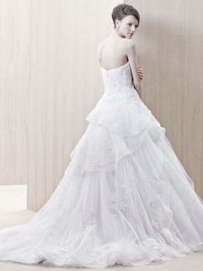 Свадебное платье Giovanna. Силуэт А-силуэт. Цвет Белый / Молочный. Вид 2