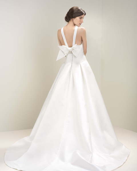 Свадебное платье 7056. Силуэт А-силуэт. Цвет Белый / Молочный. Вид 2