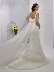 Свадебное платье 70371. Силуэт А-силуэт. Цвет Белый / Молочный, Айвори / Капучино. Вид 2