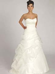 Свадебное платье 70054. Силуэт Пышное, А-силуэт. Цвет Белый / Молочный. Вид 1