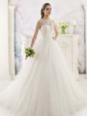 Свадебное платье Charlotte. Силуэт Пышное, А-силуэт. Цвет Белый / Молочный. Вид 1