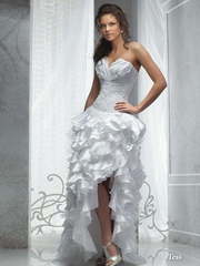 Свадебное платье Tess. Силуэт А-силуэт. Цвет Белый / Молочный. Вид 1