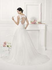 Свадебное платье Felipa. Силуэт А-силуэт. Цвет Белый / Молочный. Вид 2