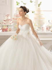 Свадебное платье Astracan. Силуэт Пышное, А-силуэт. Цвет Белый / Молочный, Айвори / Капучино. Вид 2