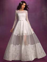 Свадебное платье Винтаж. Силуэт А-силуэт. Цвет Белый / Молочный. Вид 1