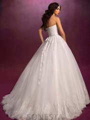 Свадебное платье Мила. Силуэт Пышное, А-силуэт. Цвет Белый / Молочный. Вид 2