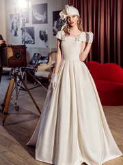 Свадебное платье Ромона. Силуэт А-силуэт. Цвет Айвори / Капучино. Вид 1