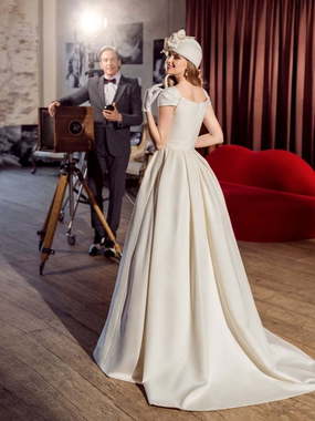 Свадебное платье Ромона. Силуэт А-силуэт. Цвет Айвори / Капучино. Вид 2