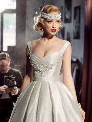 Свадебное платье Ливия. Силуэт А-силуэт. Цвет Белый / Молочный. Вид 1