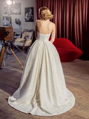 Свадебное платье Арина. Силуэт Пышное, А-силуэт. Цвет Белый / Молочный, Айвори / Капучино. Вид 2