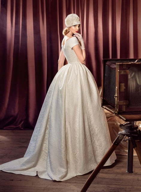 Свадебное платье Вирсавия. Силуэт Пышное, А-силуэт. Цвет Айвори / Капучино. Вид 2