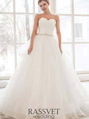 Свадебное платье Нелли. Силуэт Пышное, А-силуэт. Цвет Белый / Молочный. Вид 1