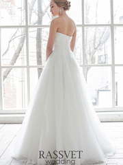 Свадебное платье Бертина. Силуэт А-силуэт. Цвет Белый / Молочный. Вид 2