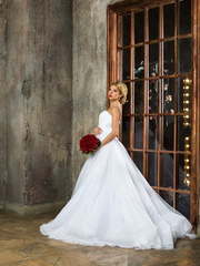 Свадебное платье Каролина. Силуэт Пышное, А-силуэт. Цвет Белый / Молочный. Вид 1