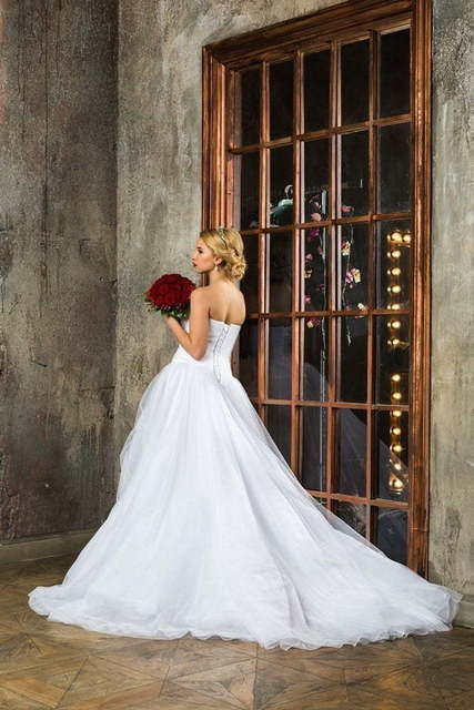 Свадебное платье Каролина. Силуэт Пышное, А-силуэт. Цвет Белый / Молочный. Вид 2