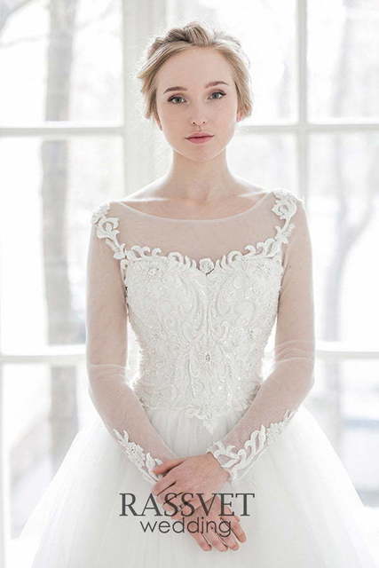 Свадебное платье Роберта. Силуэт А-силуэт. Цвет Белый / Молочный. Вид 3