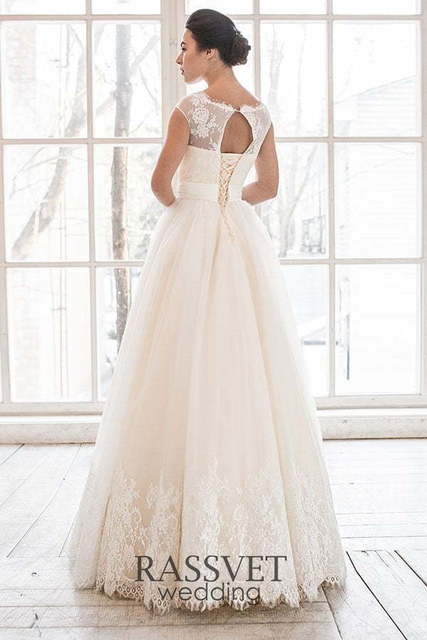 Свадебное платье Сабрина. Силуэт А-силуэт. Цвет Айвори / Капучино, Белый / Молочный, Персик / Оранжевый. Вид 2