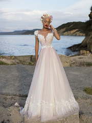 Свадебное платье Alluring Eustoma. Силуэт А-силуэт. Цвет оттенки Розового. Вид 1