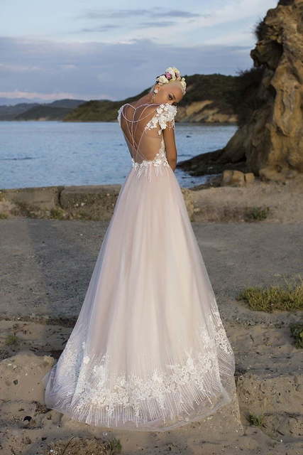 Свадебное платье Alluring Eustoma. Силуэт А-силуэт. Цвет оттенки Розового. Вид 2