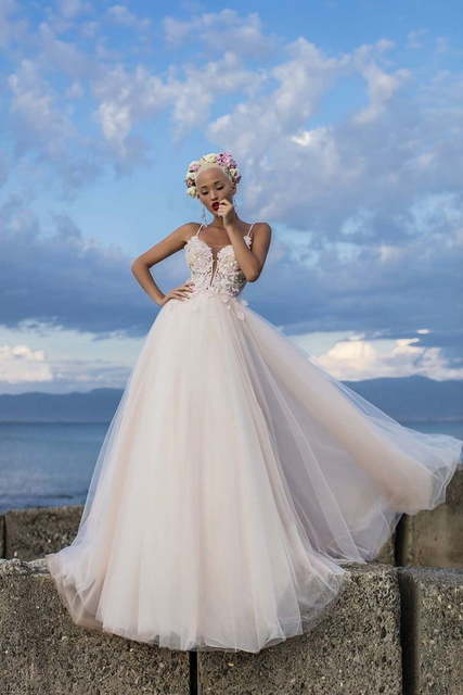 Свадебное платье Bright Azalea. Силуэт А-силуэт. Цвет оттенки Розового. Вид 1
