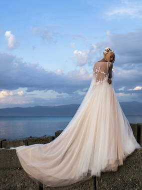 Свадебное платье Bright Azalea. Силуэт А-силуэт. Цвет оттенки Розового. Вид 2