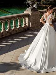 Свадебное платье Demetra. Силуэт Пышное, А-силуэт. Цвет Белый / Молочный. Вид 2