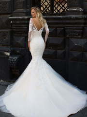 Свадебное платье Diana. Силуэт Рыбка. Цвет Белый / Молочный, Персик / Оранжевый. Вид 2