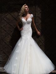 Свадебное платье Scarlett 1. Силуэт Пышное, Рыбка. Цвет Белый / Молочный. Вид 1