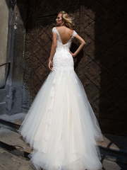 Свадебное платье Scarlett 1. Силуэт Пышное, Рыбка. Цвет Белый / Молочный. Вид 2