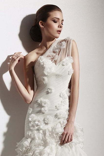 Свадебное платье Amalia. Силуэт Рыбка. Цвет Белый / Молочный. Вид 1