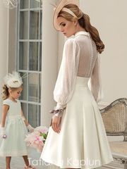 Свадебное платье Gita. Силуэт Прямое. Цвет Белый / Молочный. Вид 2