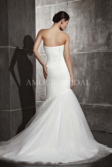 Свадебное платье 1038. Силуэт Рыбка. Цвет Белый / Молочный. Вид 2