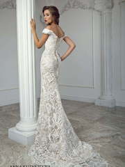 Свадебное платье Джиованна. Силуэт Прямое. Цвет Белый / Молочный, Айвори / Капучино. Вид 2