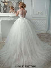 Свадебное платье Джиселла. Силуэт Пышное. Цвет Белый / Молочный. Вид 2